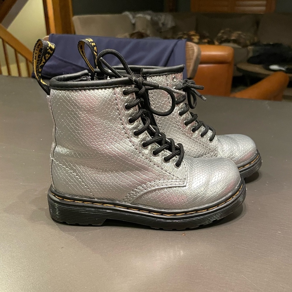 EUC Kids Doc Martens